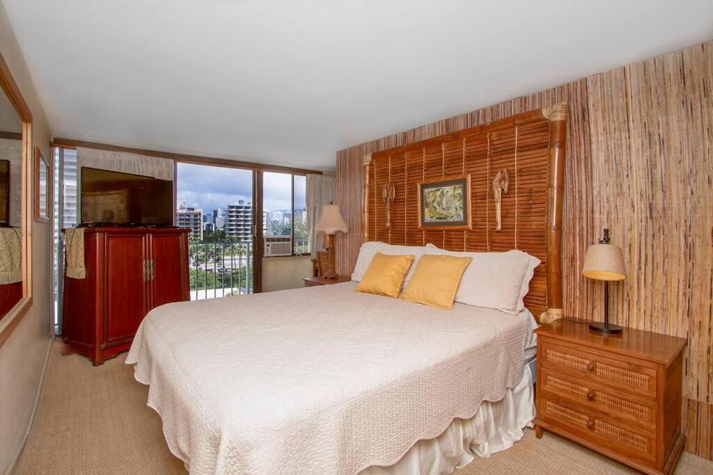 Diamond Head Beach Hotel Honolulu Ruang foto