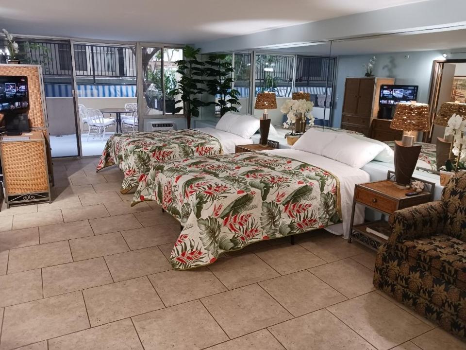 Diamond Head Beach Hotel Honolulu Bagian luar foto